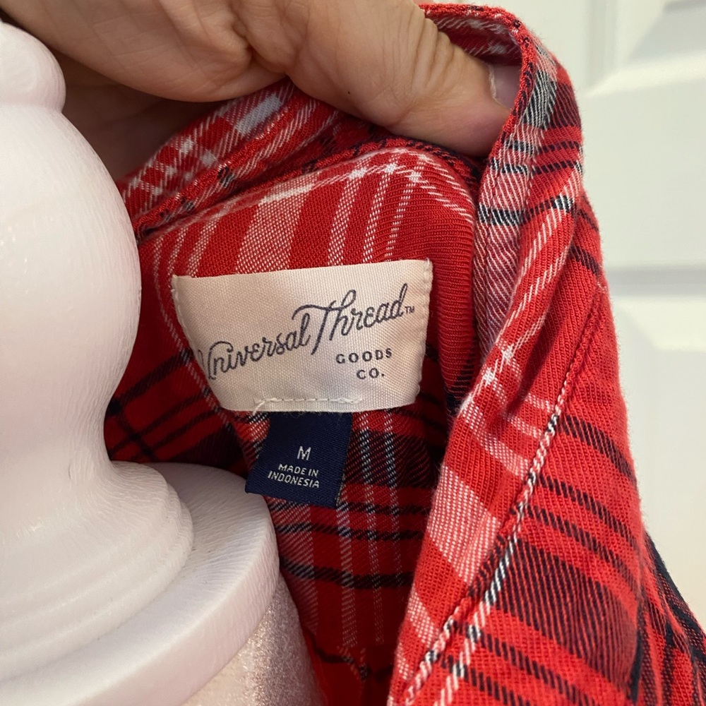 Universal Thread Vibrant Red Checkered Top